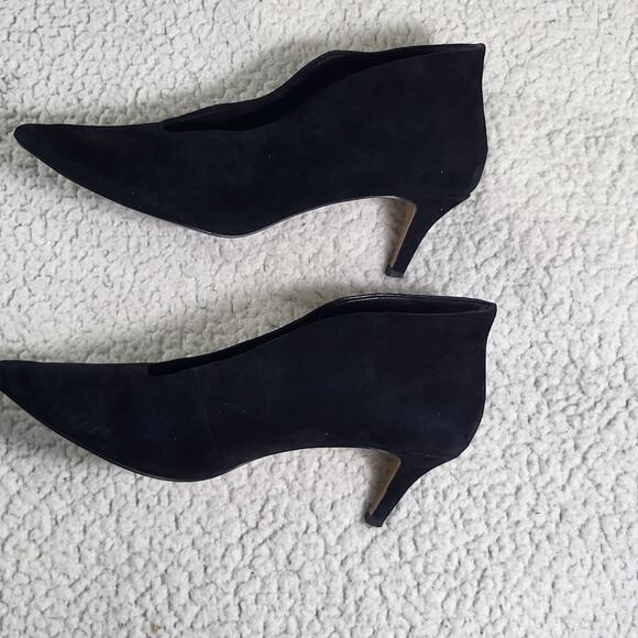Pelle Moda Black Suede Helena Heels, size 9.5 - Picture 2 of 9